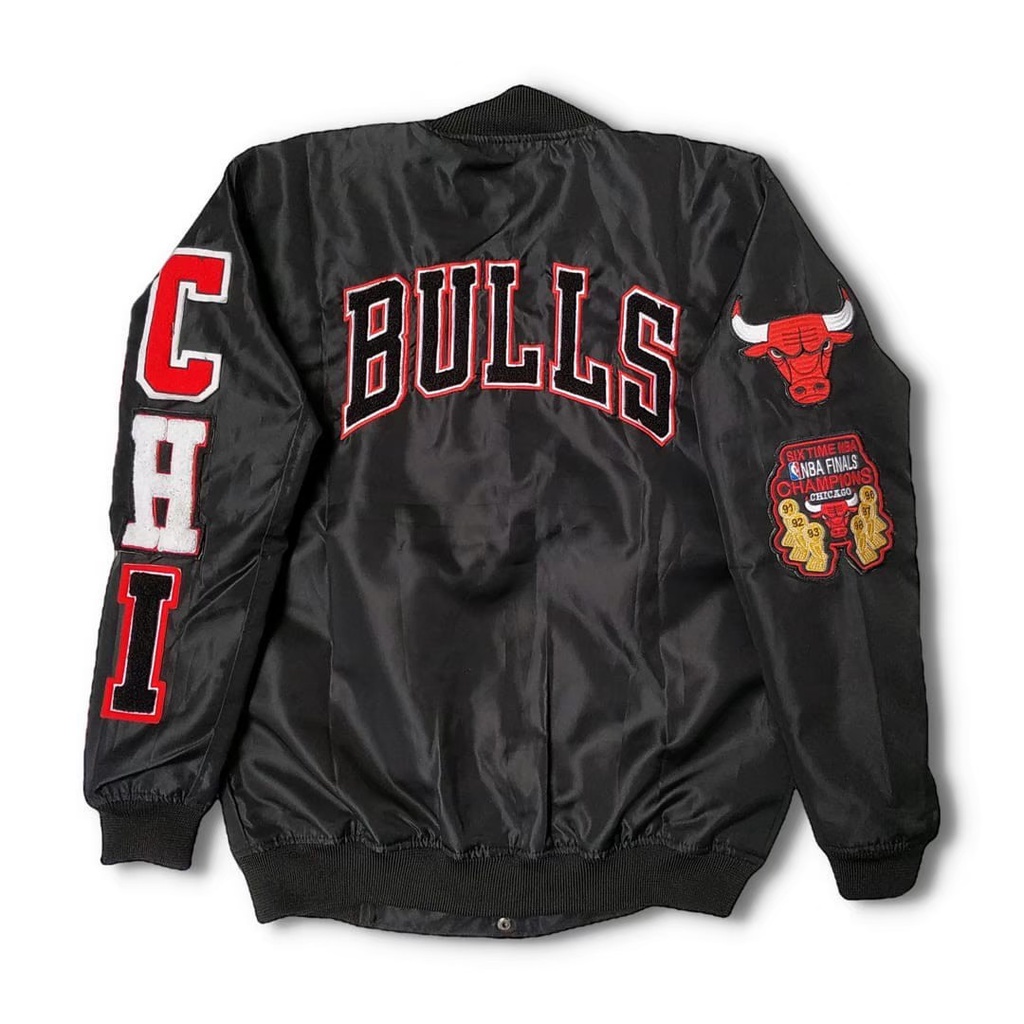 (PLATINUM JACKET) Varsity CHI CHICAGO BULLS WHITE BORDIR APLICATION RUMITED PLATINUM QUALITY