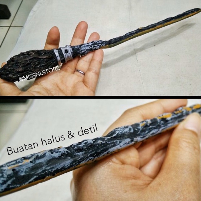 Pajangan Koleksi Firebolt Harry Potter