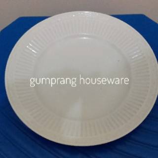 Piring kue salad plate MIKASA keramik ukir putih polos Piring kue salad plate MIKASA keramik ukir putih polos