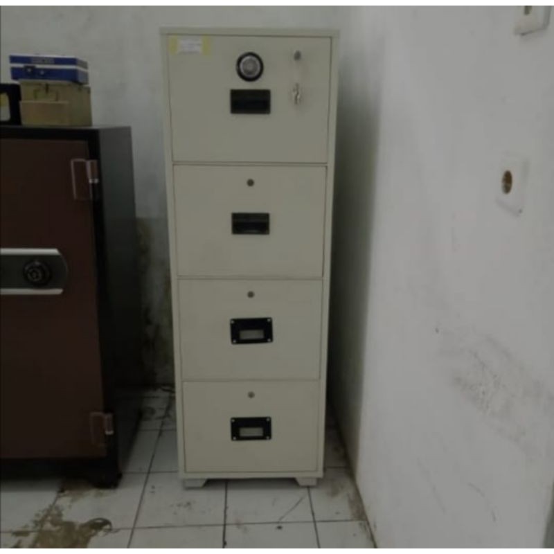 Filling Cabinet Uchida (Second)