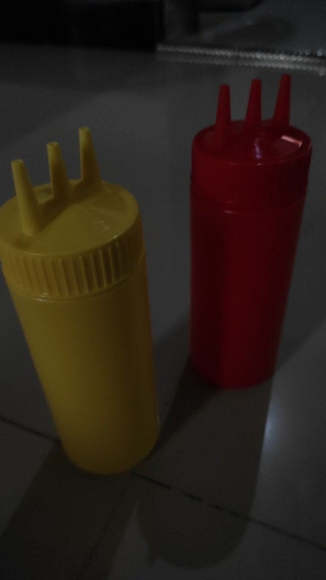 1pc Botol Dispenser Saus Tomat / 3 Lubang 12-24 Oz Bahan Plastik