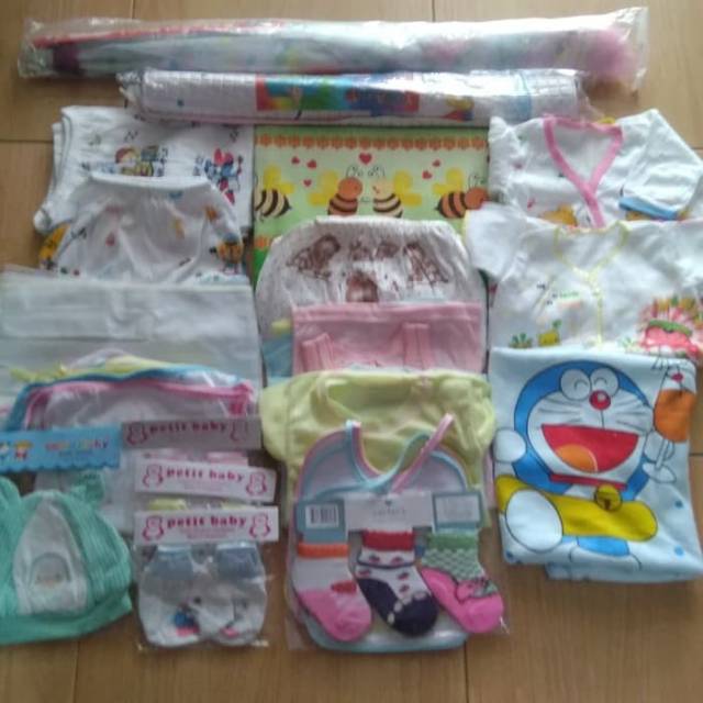 Baju bayi set / perlengkapan bayi paket murah