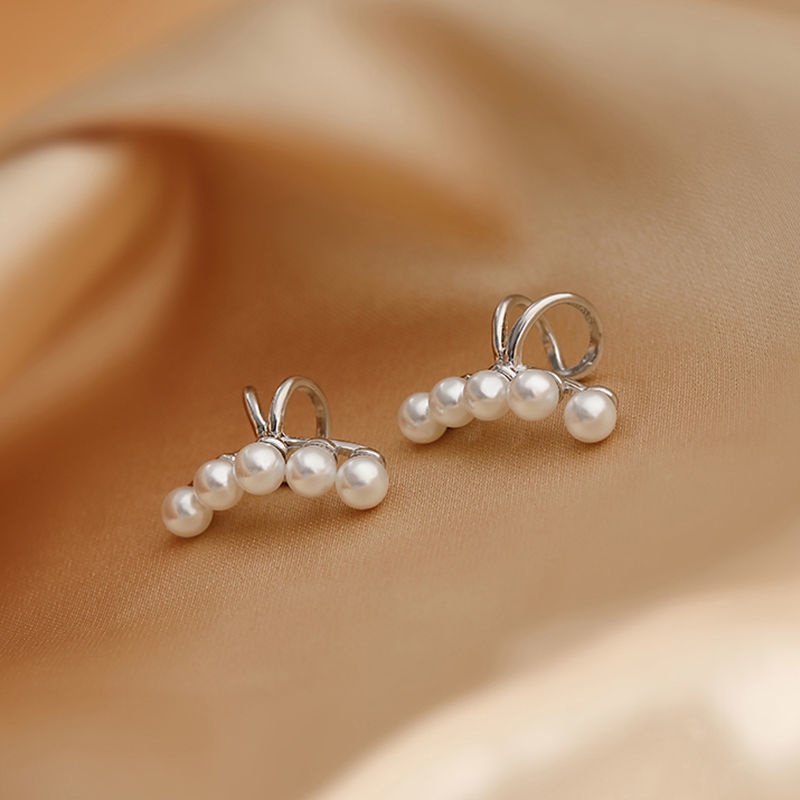 We Flower 1PC Non Piercing Chic Pearl Beaded Ear Cuff Clip Earrings for Women Girls