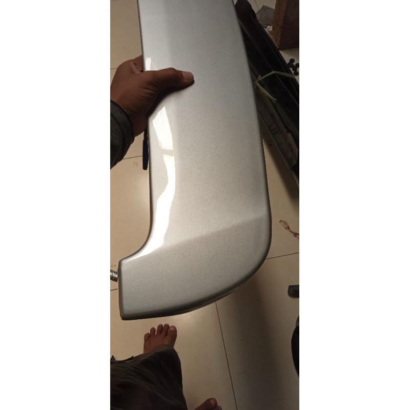 Spoiler plastik suzuki sx4 x over