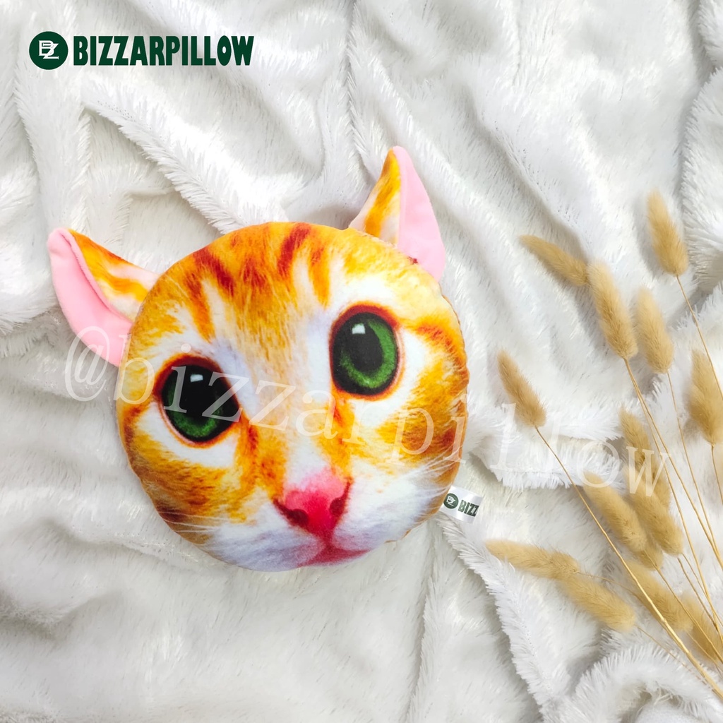 Bizzarpillow Bantal Kepala Kucing Yelvo size S BZ049