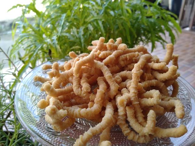 

Akar Pinang Per Kg