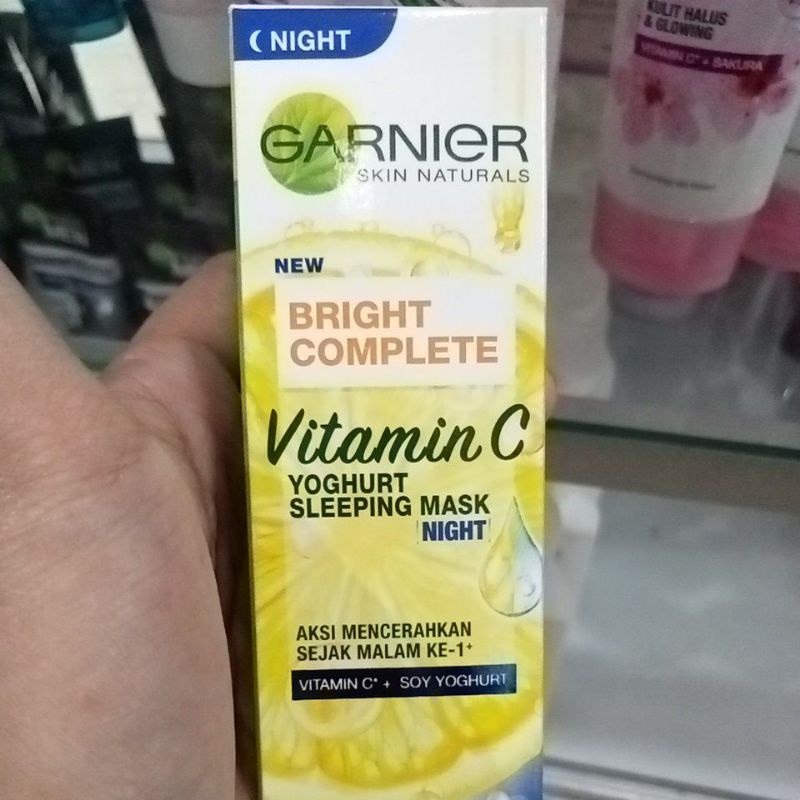 Garnier Bright Complete Vitamin C Yoghurt Sleeping Mask