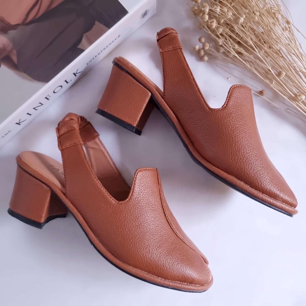 Sandal ZNYN High Hells Wanita Modern Hak Tinggi 5 cm