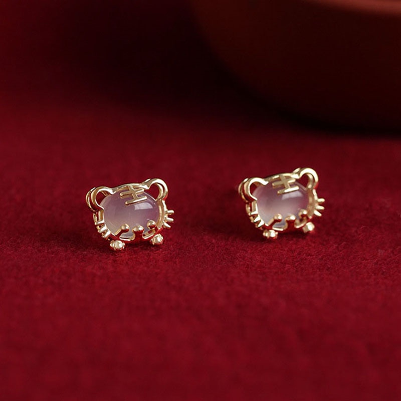 Anting Stud Desain Zodiak Harimau Giok Hetian Chalcedony Warna Emas Untuk Wanita