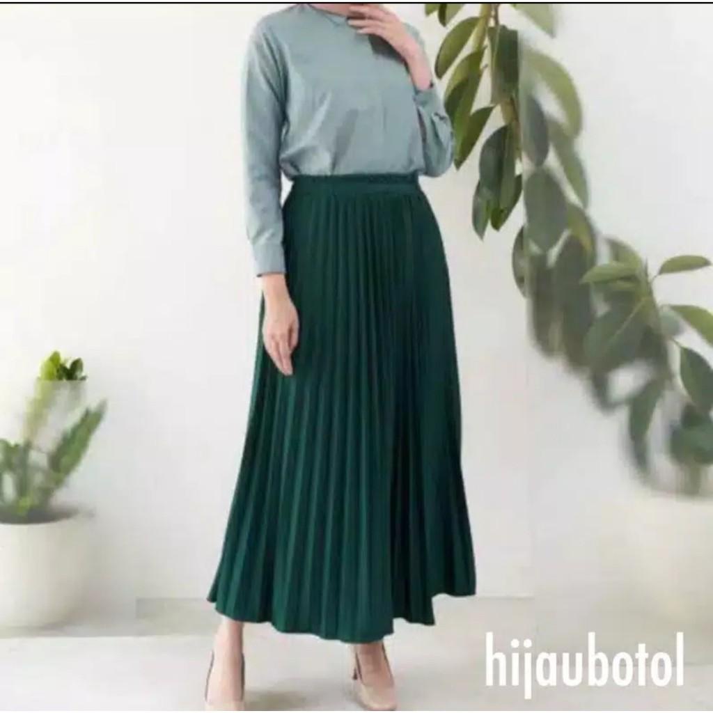 CLEARANCE SALE / ROK PLISKET/ PLEATS SKIRT