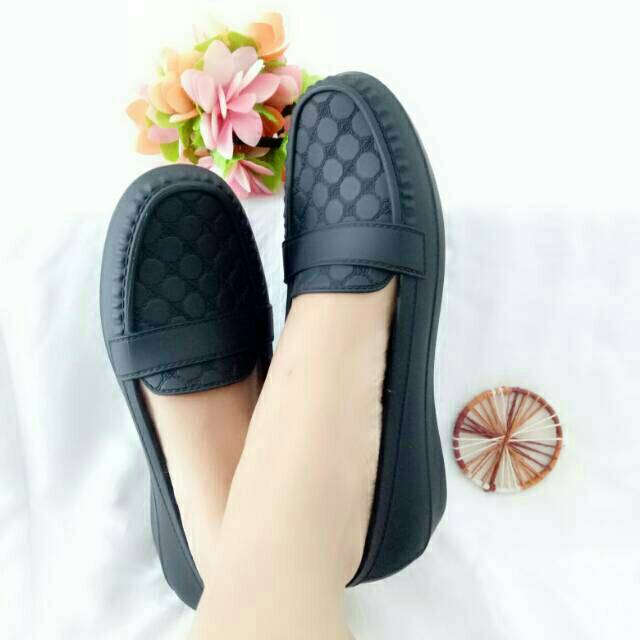 SEPATU JeLy WANITA DeWASA