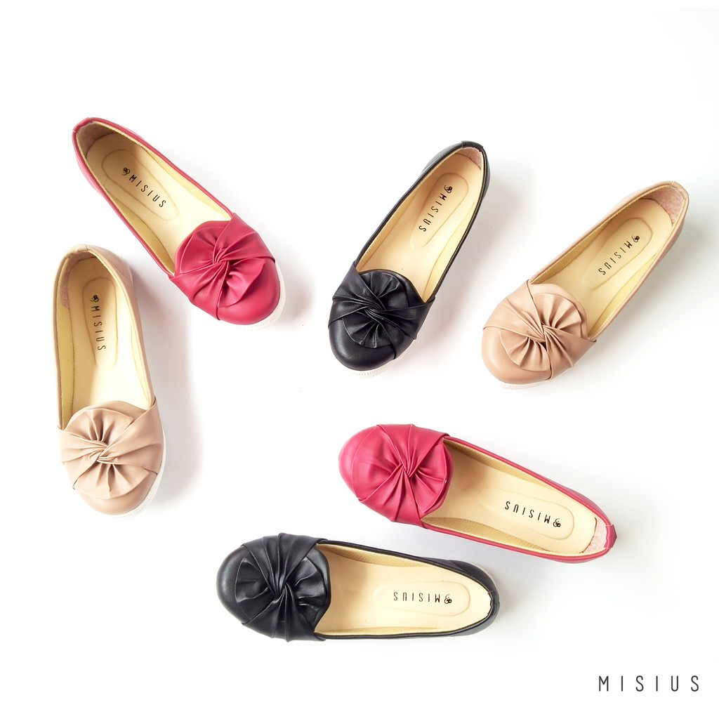 Misius Sepatu Slip On wanita MADANIA