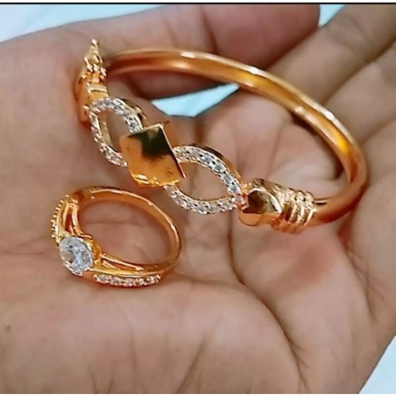 gelang tangan wanita free cincin titanium asli anti luntur perhiasan fhasion wanita gelang tangan free cincin