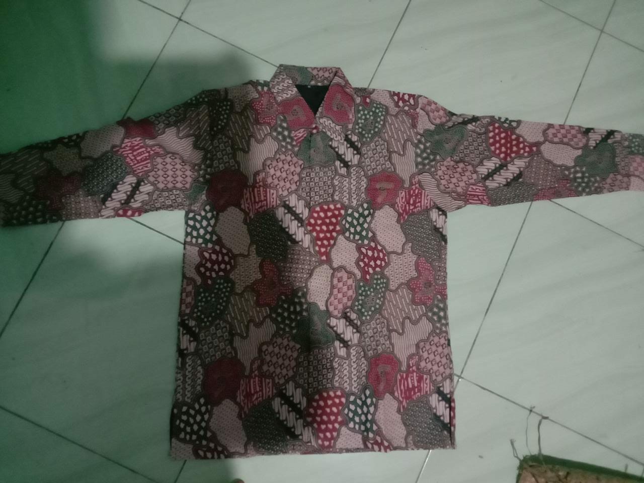 Sekar Jagat Kemeja Batik Pria Lapis Furing Katun Primisima Batik Solo