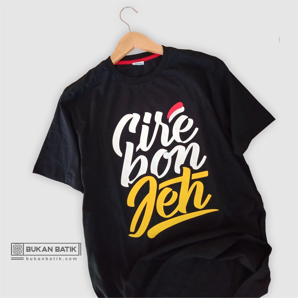 Kaos Cirebon Jeh Kota Udang Gunung Jati Original - TYPOGRAPHY, HITAM