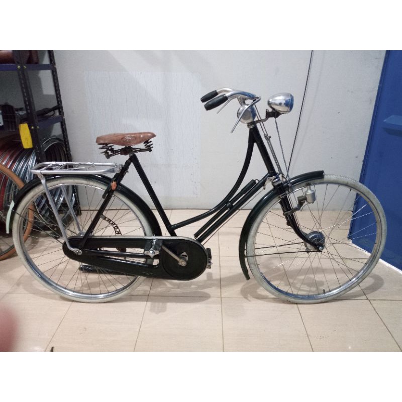 DIJUAL SEPEDA ONTHEL MERK HUMBER DAMES