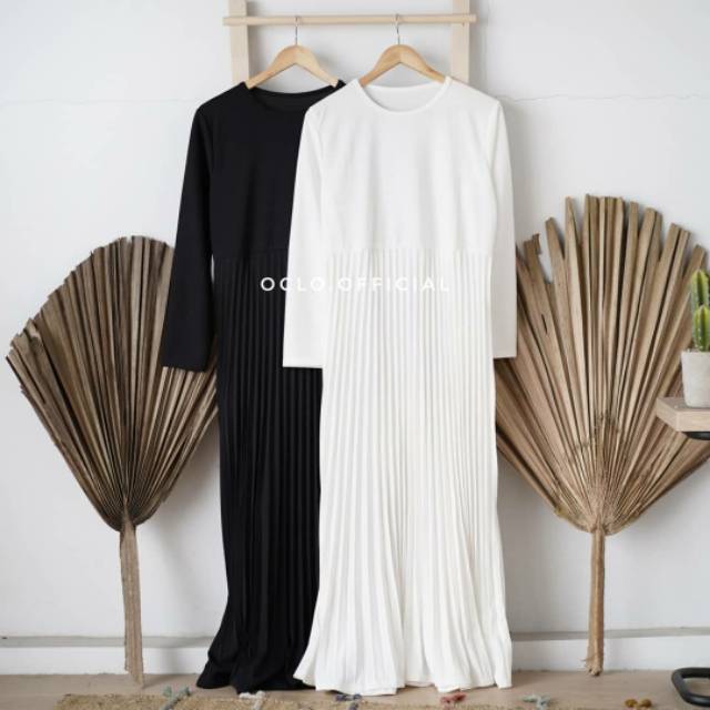 Ardiaz dress by oclo