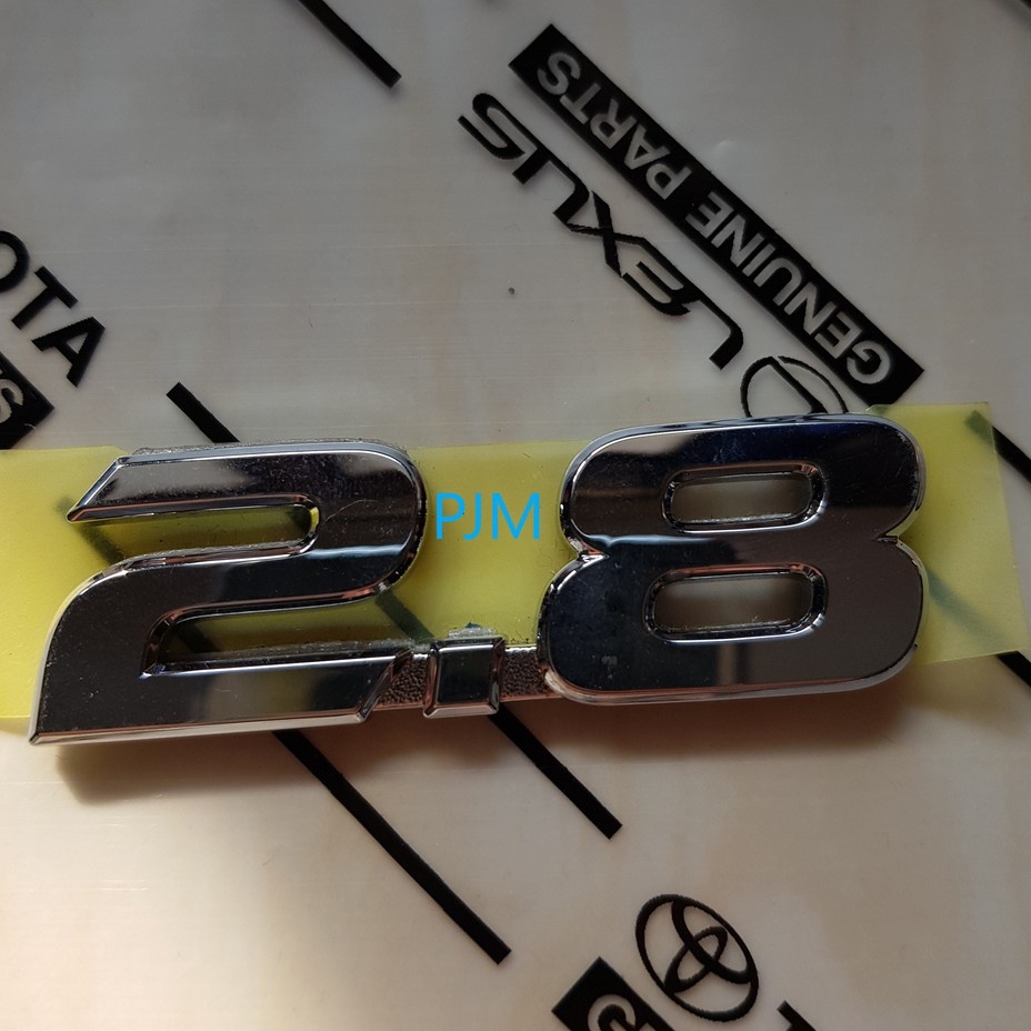 emblem merek tipe 2.8 innova fortuner