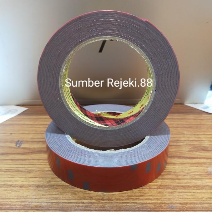 

Double Tape Foam tipe 3M 5666 Acrylic Perekat Bodi Mobil 24mmx 4,5M Terbaru