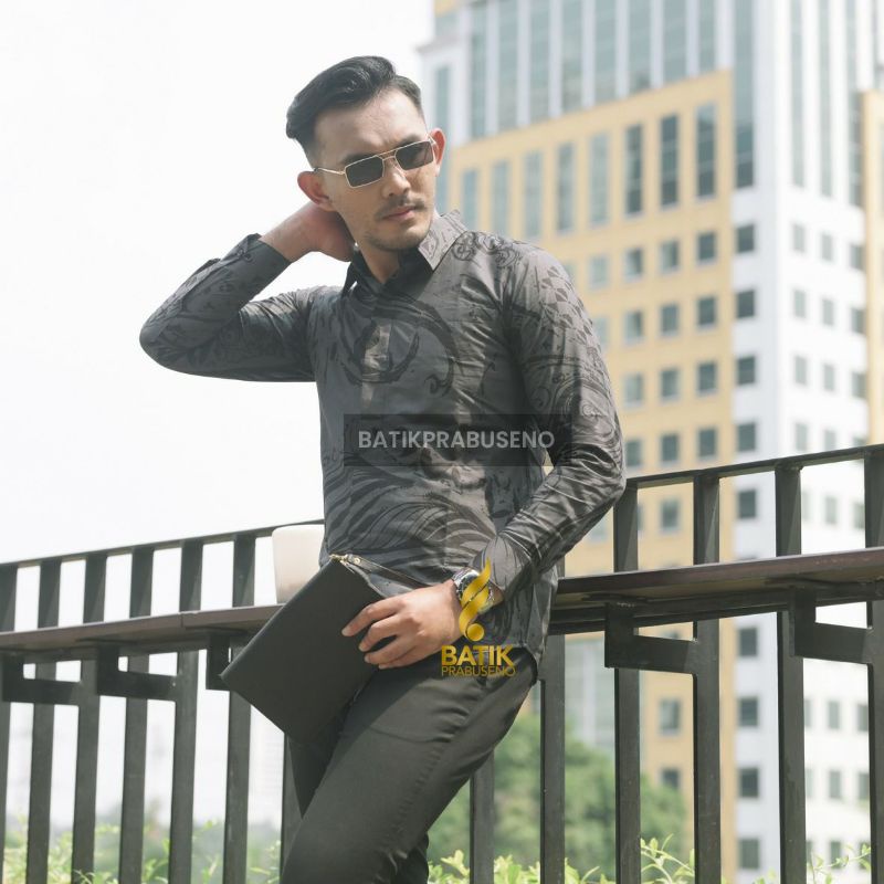 Kemeja Batik Motif Adyuta Batik Slimfit Lengan Panjang Batik Prabuseno Batik Pria Modern Batik Kekin