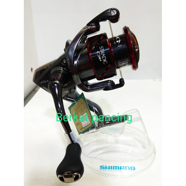 REEL SHIMANO STRADIC C14+. 2500HGFB