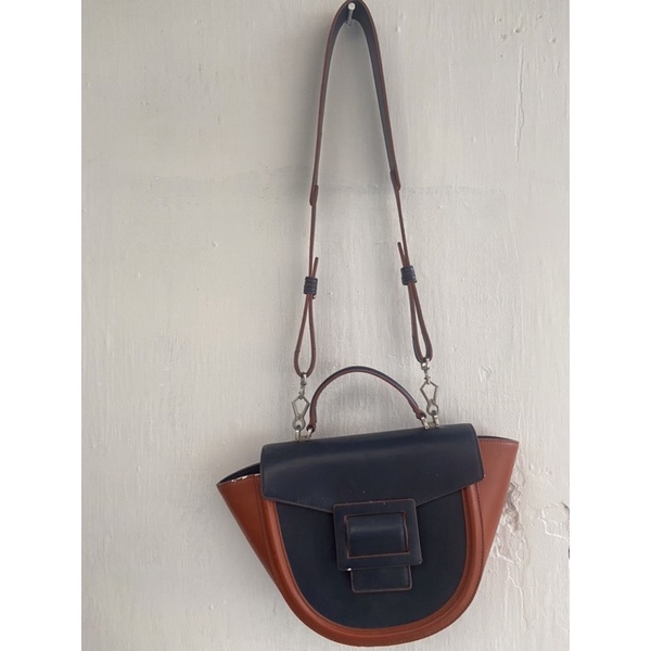 [preloved] PEDRO sling bag