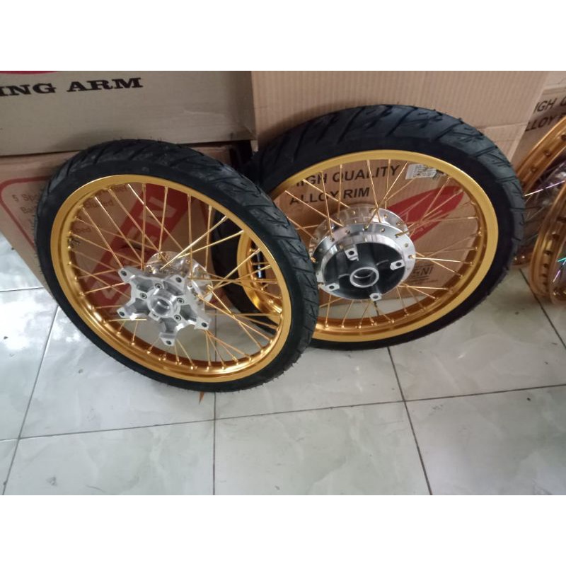 velg jari jari cb/cbr 150 r new tapak lebar 185/160 plus ban