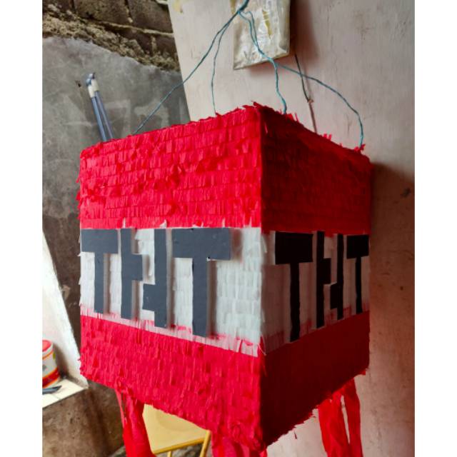 

Tnt box pinata