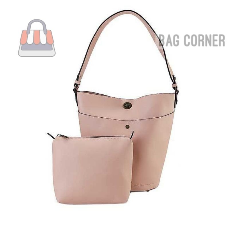 BagCorner - READY HUSH PUPPIES SAFFRON BUCKET L TAS WANITA BRANDED