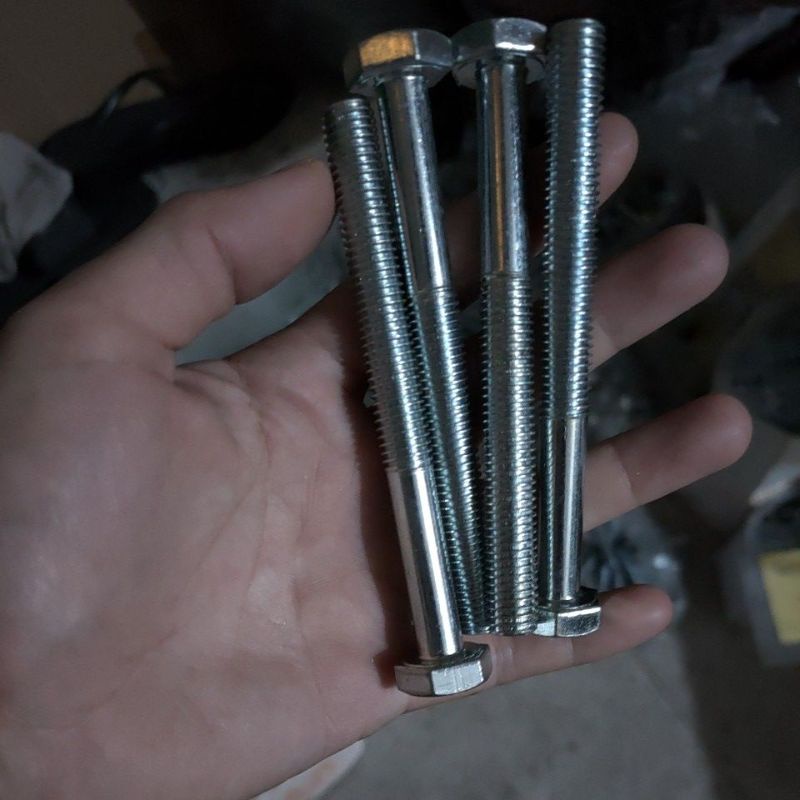 baut m10x100 kunci 17 drat pitch 1.5 galvanis / baut kunci 17 m10 x 10cm / baut m10 x 10cm / baut m1