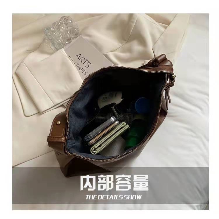 028 Fashion tas HANDBAG wanita import terbarur tas import tas selempang wanita import kekinian