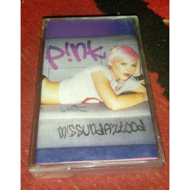 KASET PINK - MISSUNDAZTOOD