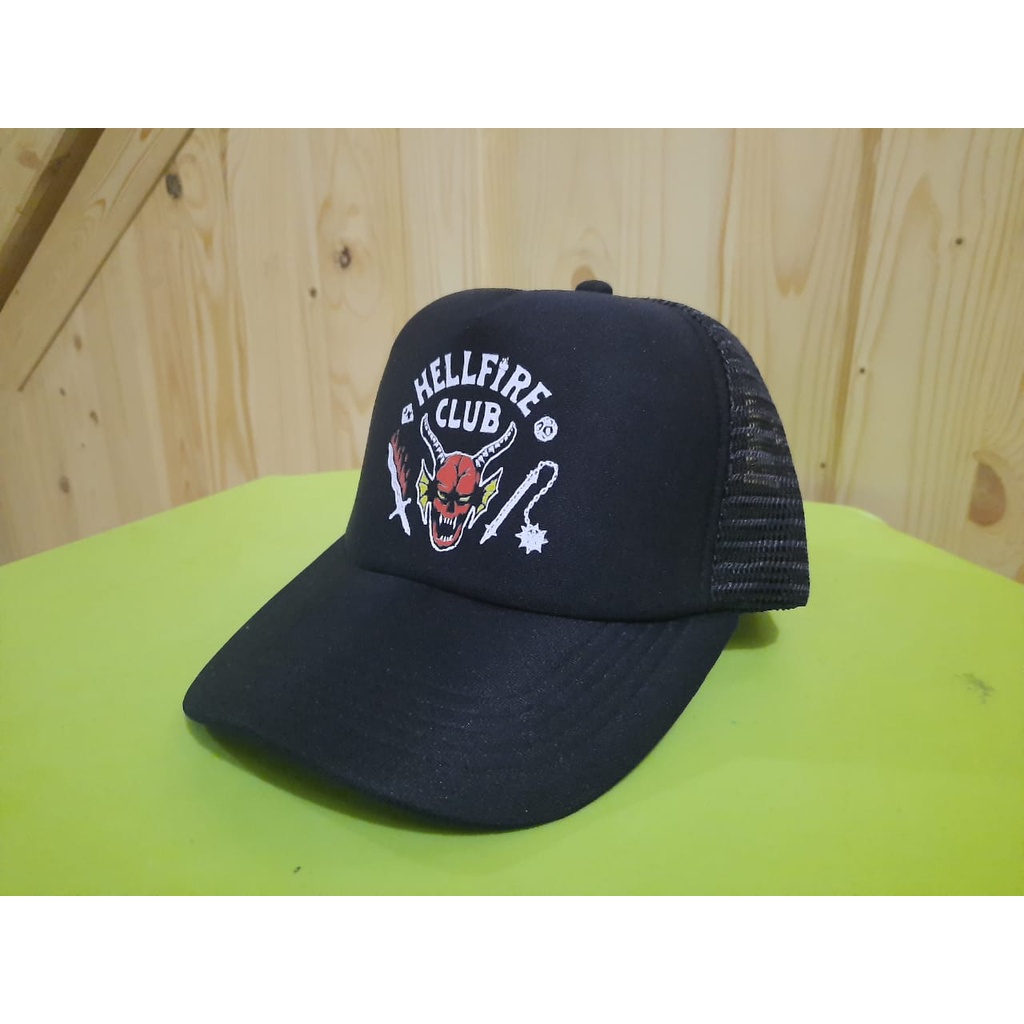 TOPI JARING / TRUCKER  HITAM - STRANGER THINGS HELLFIRE CLUB