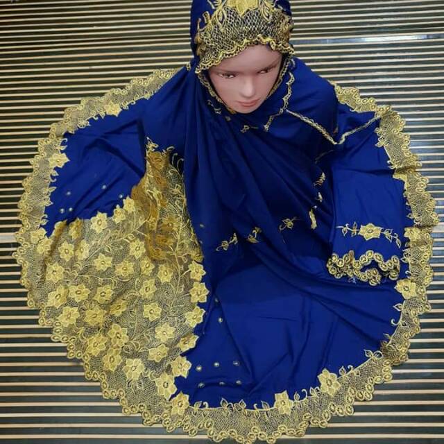 Mukenah kerancang padang punggung