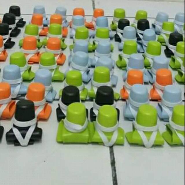 Tutup jalu taji ayam aduan