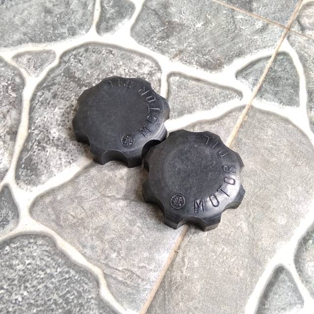Tutup Oli Samping Yamaha V50 V 50 V75 V 75 NOS