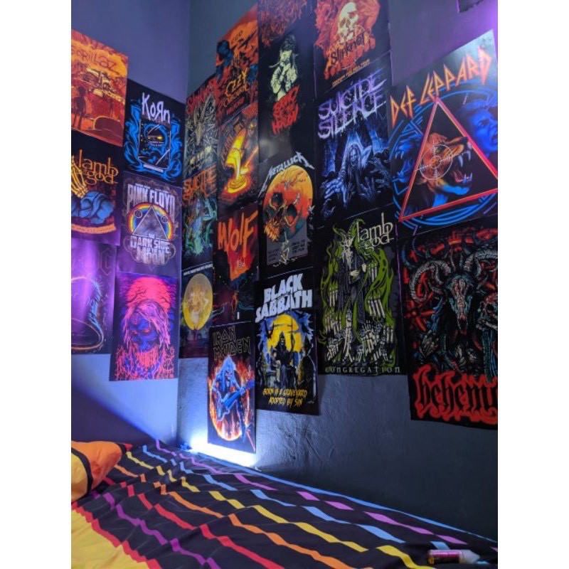 Poster Dinding Kamar Cowok Aesthetic - Harga Spesifikasi Hiasan Dinding Kamar Tidur