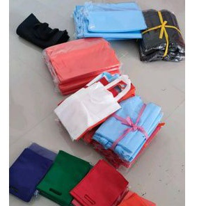 

COD LUSINAN 48 X 35 cm TAS TALI COD TAS SPUNBOND MURAH GOODIE BAG GOODIEBAG/ TAS SPUNBOND TALI / TAS WEDDING