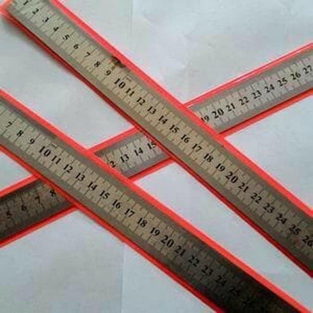 

Kusus Hari Ini Penggaris Besi Stainless Steel Ruler Joyko 1 Meter 100 Cm Hemat