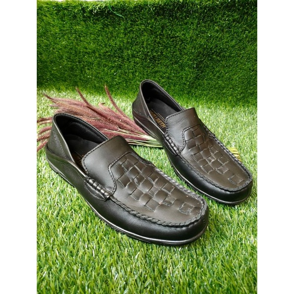 Sepatu Casual Slip On CS 01 Original Kulit Asli