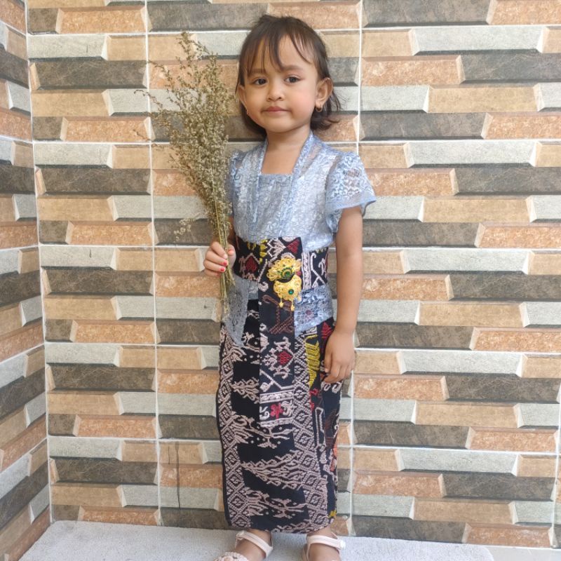 Kebaya metalik anak-anak/kebaya anak/busana adat bali/kebaya metalic