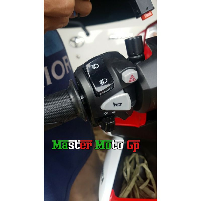 Saklar Kiri Nmax Domino Sen Klakson Hazard Lampu Dekat Jauh PNP Nmax Pcx Saklar holder kiri nmax PCX vixion  ADV CBR sonic Fino satria fu R15 R25 Vario Scoopy Aerox