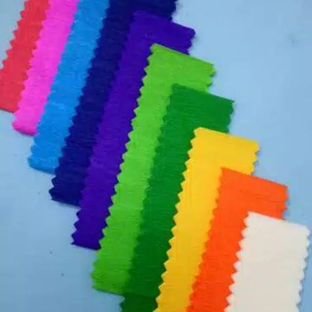 

Kertas Krep Potongan Kecil