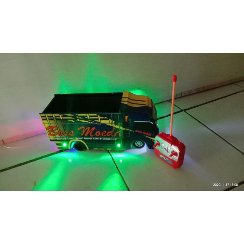 truk oleng remot