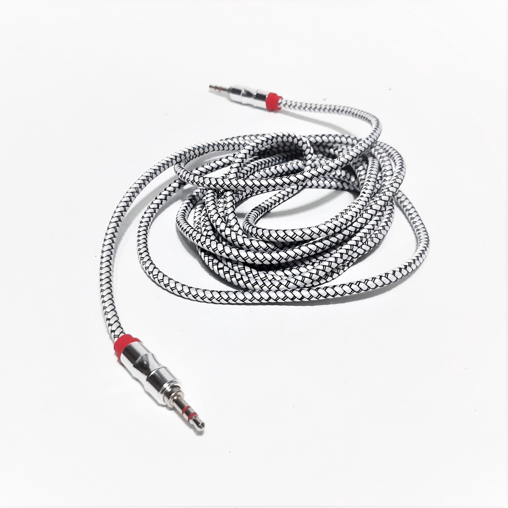 Kabel Audio 1.1 Kabel Tembaga Tebal Material Bahan Port STEEL Panjang 1.5 Meter warna Random