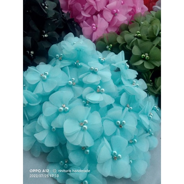 aplikasi bunga /hiasan kebaya/payet