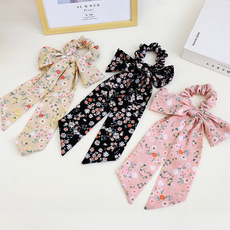 Ikat Rambut Srunchie Kain Model Pita Dengan Motif Bunga-Bunga Lucu Korean Import-5