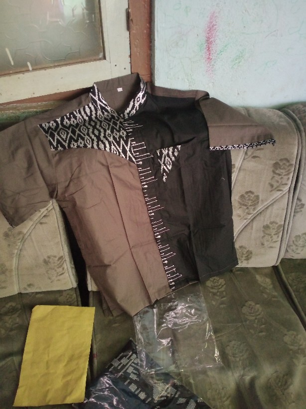 Atasan Batik Sopal Pria Lengan Pendek Kombinasi Bordil / Hemko Batik Kertabumi 2 Warna Terlaris