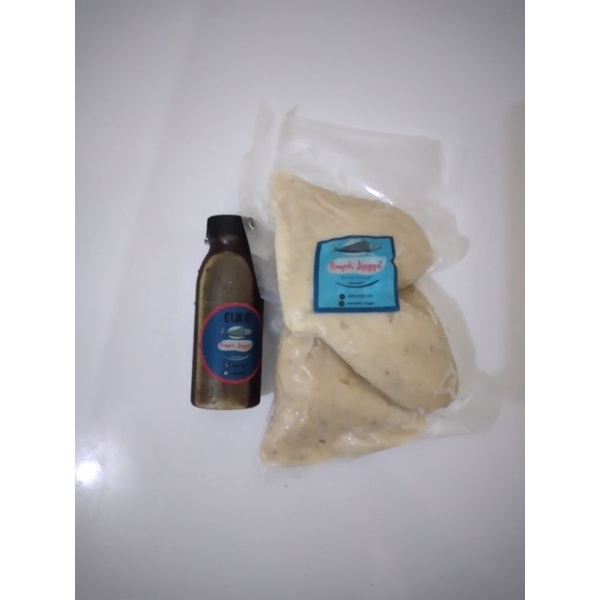 

Pempek Kapal Selam Premium