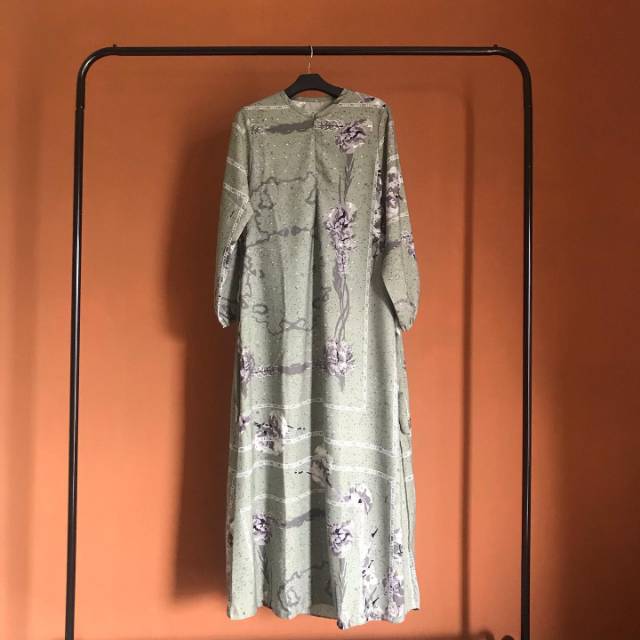 Flowery Prada Dress - Mint | Gamis Crepe